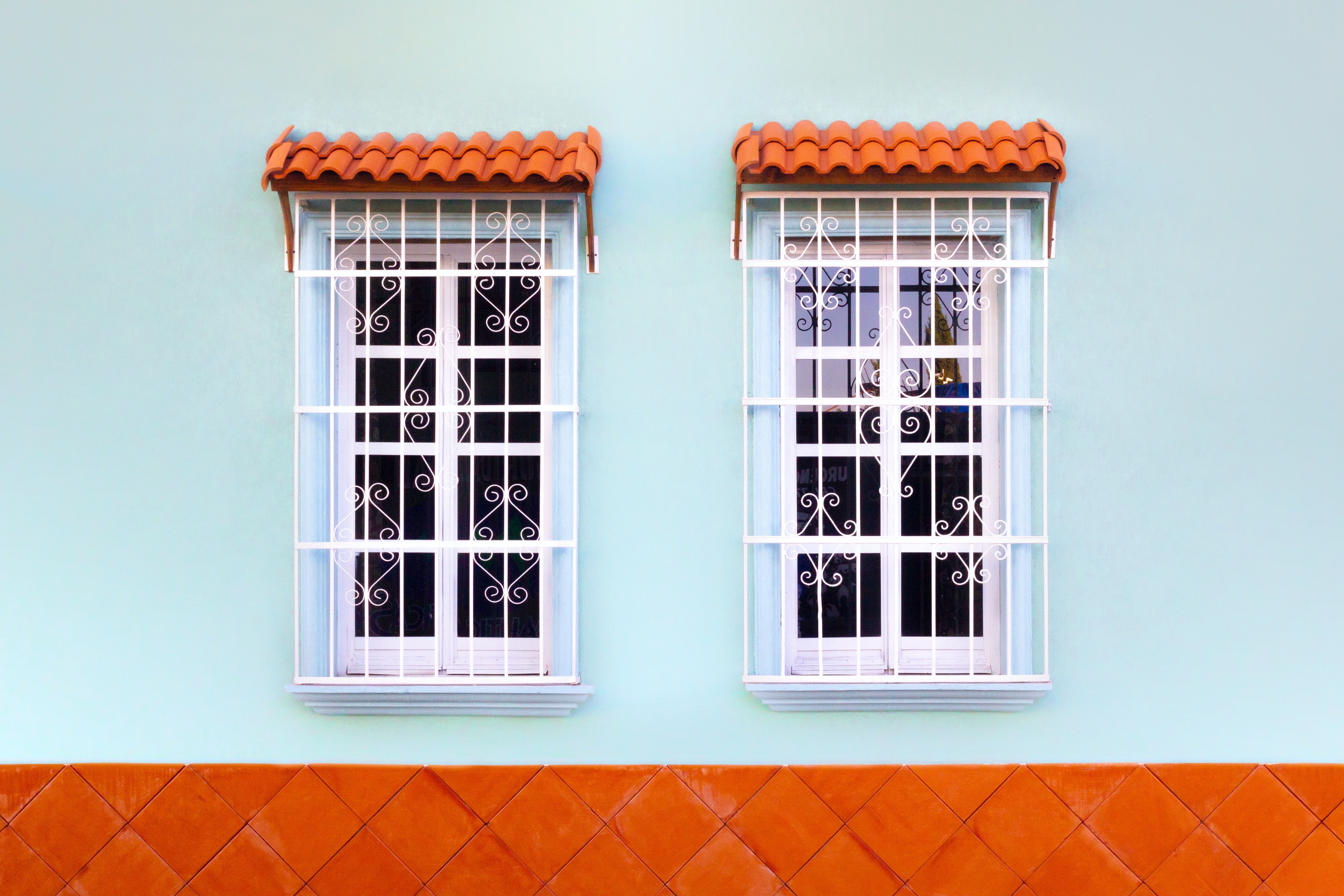 Sliding door installation